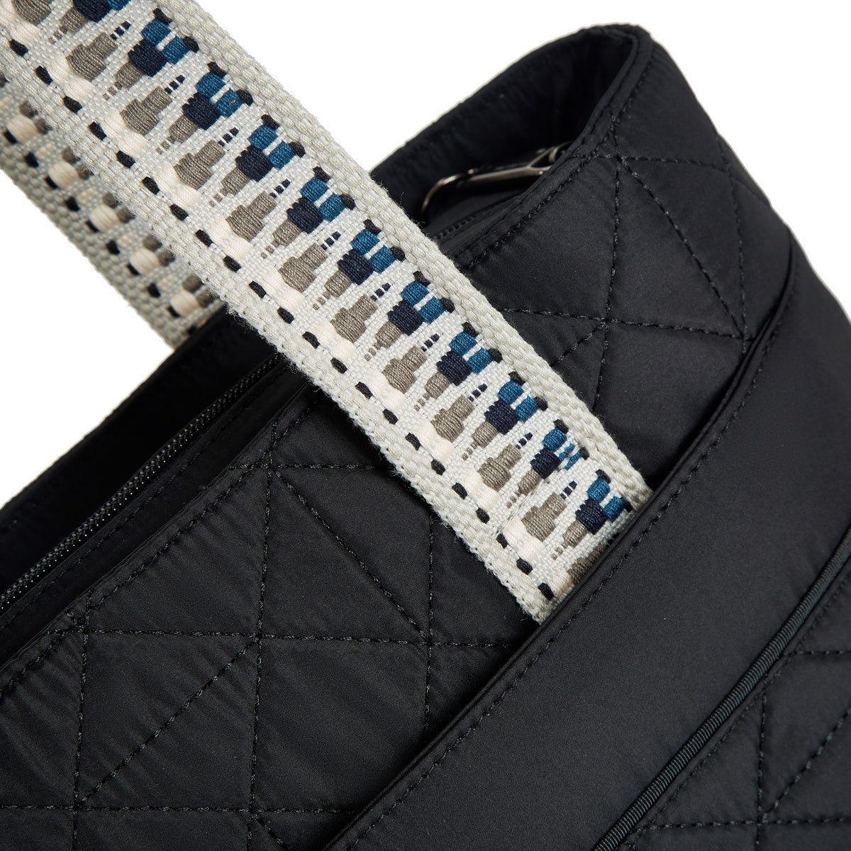 variant:42099030294573 travelon tote - Black Boho