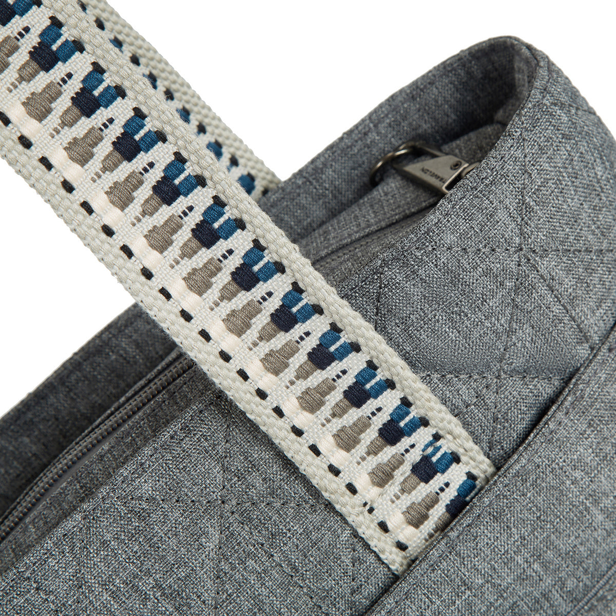 variant:42099030229037 travelon tote - Gray Boho