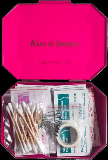 First-Aid Kit Clutch