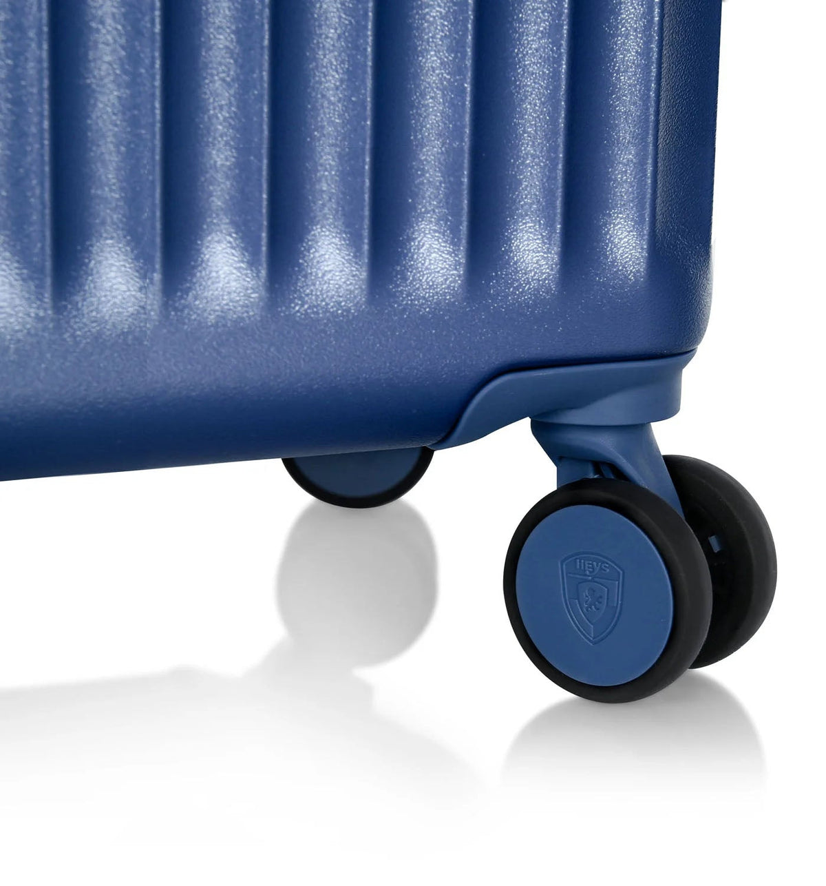 variant:43844769710272 heys america luxe 21 navy
