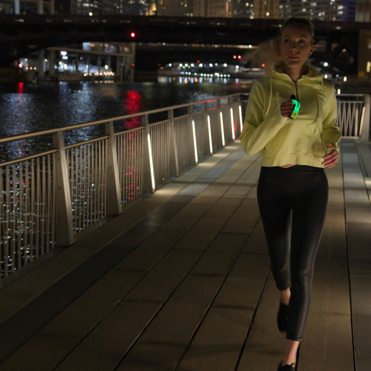 Runner Pepper Gel with LED Hand Strap
