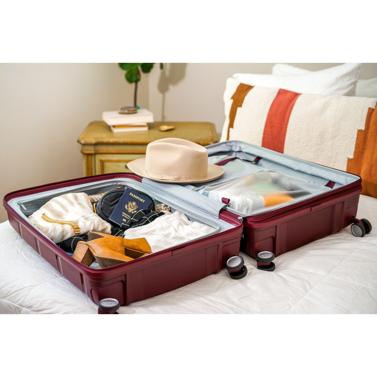 variant:41666930278445 Samsonite Outline Pro Large Spinner - Shiraz Burgundy