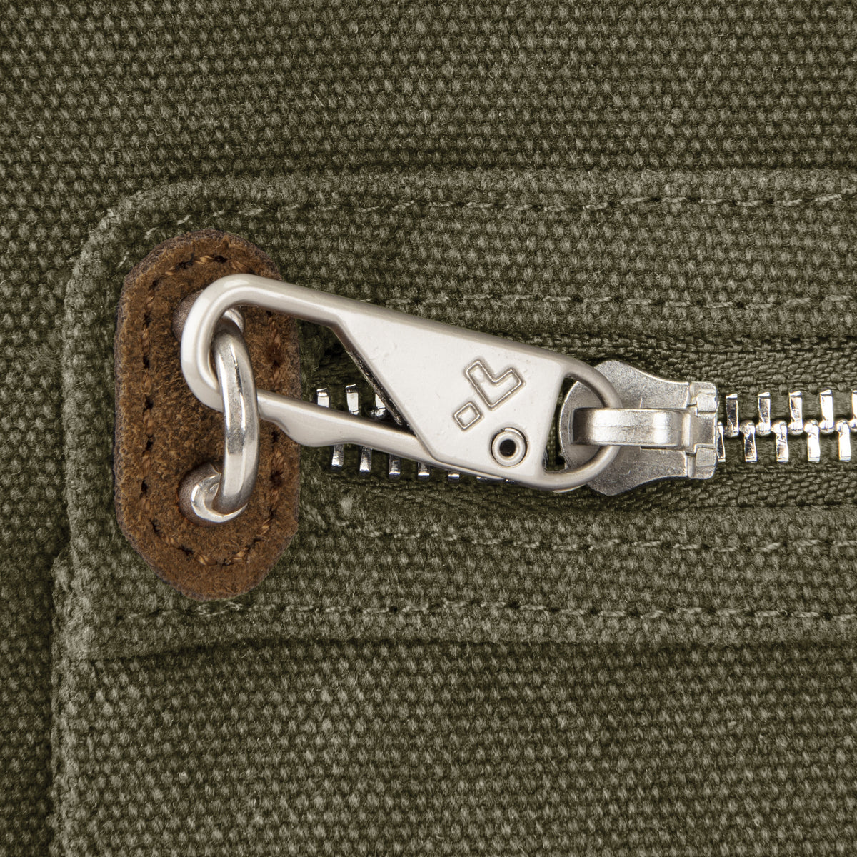 variant:41193684828205 Anti-Theft Heritage Hobo - Sage